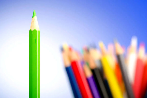 5 نکته در مورد نحوه پاک کردن مداد رنگی